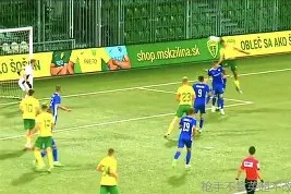 关于社区盾赛程吃紧，阿斯顿维拉转会期更衣室发声，压力陡增，细节决定成败的信息-英雄联盟官方网站