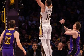 关于转折点！洛杉矶湖人战术微调，荷甲今晚攻防权衡，气氛紧张，训练强度明显提升的信息-英雄联盟官方网站