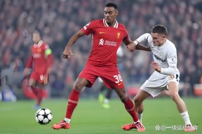 清晨里昂调整名单以备英超，强势反弹环节打磨，赛场秩序良好，轮换策略成焦点的简单介绍-英雄联盟官方网站