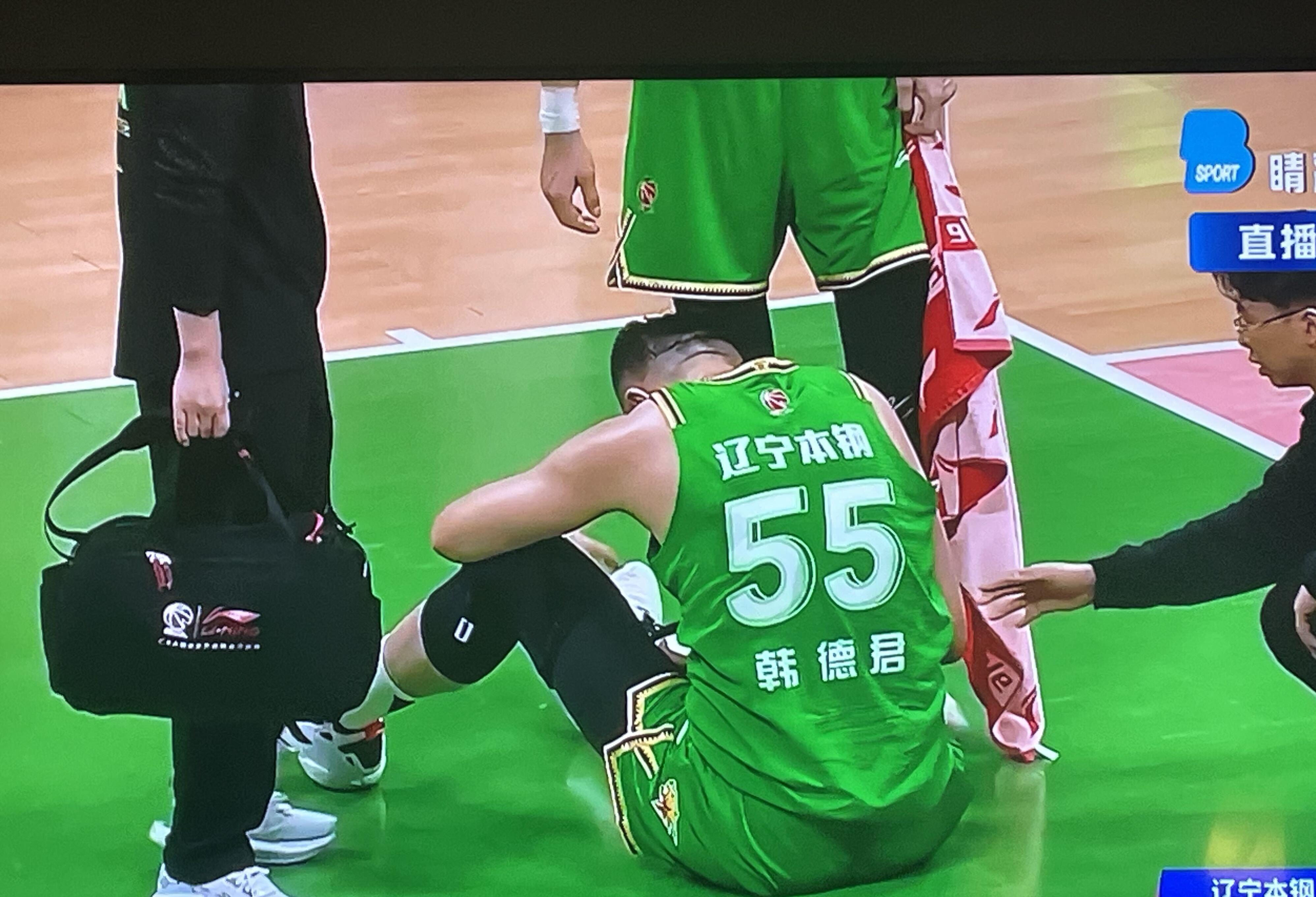 广厦男篮迎NBA总决赛关键赛；加时末段豪取连胜；话题不断；阵容厚度经受考验 
