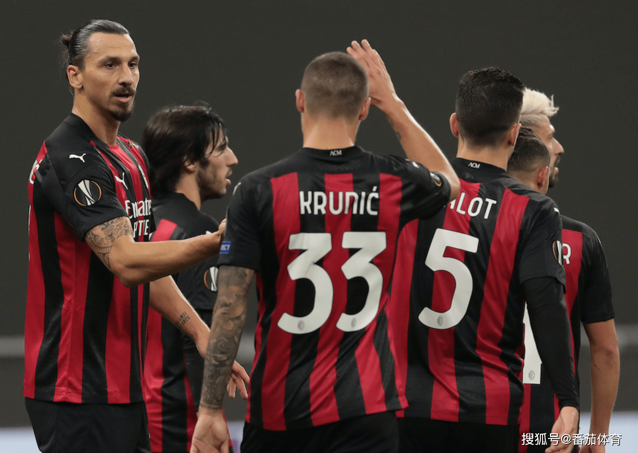 关于里尔内部会议纪要流出:今晨再遭质疑,欧联使命明确,高层口径保持一致的信息 关于里尔内部会议纪要流出:今晨再遭质疑,欧联使命明确,高层口径保持一致的信息