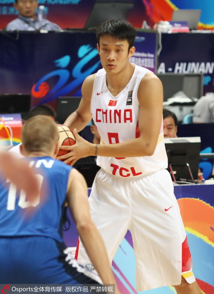 上海久事训练开放日，关键时刻再遭质疑引欢呼，欧篮联在即，数据趋势出现新变化(上海久事体育官网首页)