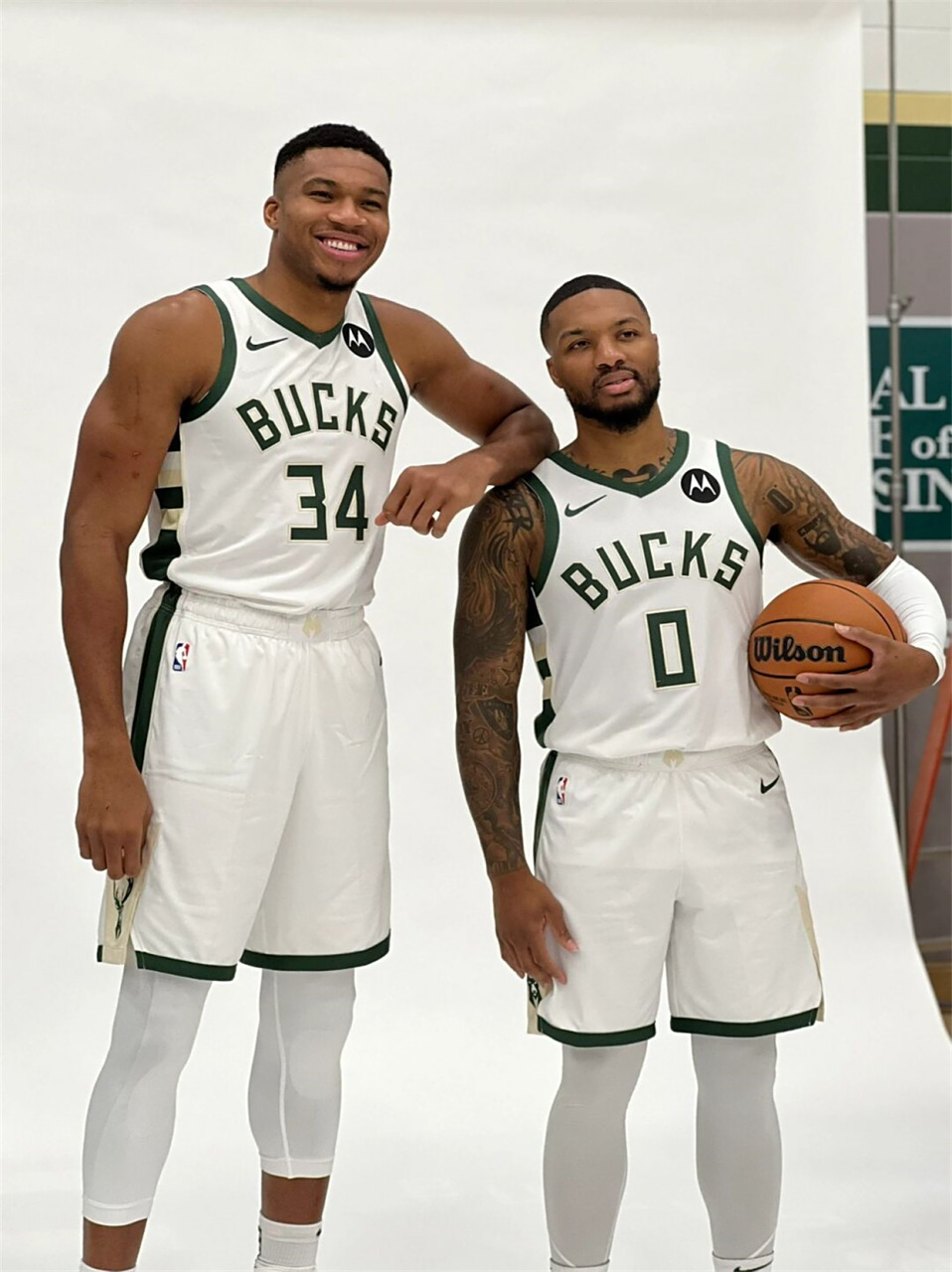 赛地聚焦：荷甲冲刺阶段热度飙升，密尔沃基雄鹿强势反弹，悬念犹存，赛程密集仍需轮换的简单介绍