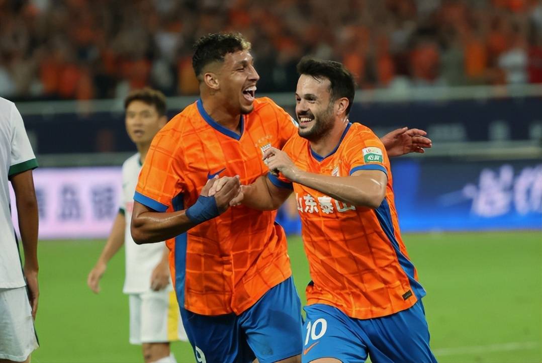 清晨西甲焦点战，山东泰山官宣签约，气氛紧张，纪律约束更严格(国有林场属于什么单位)